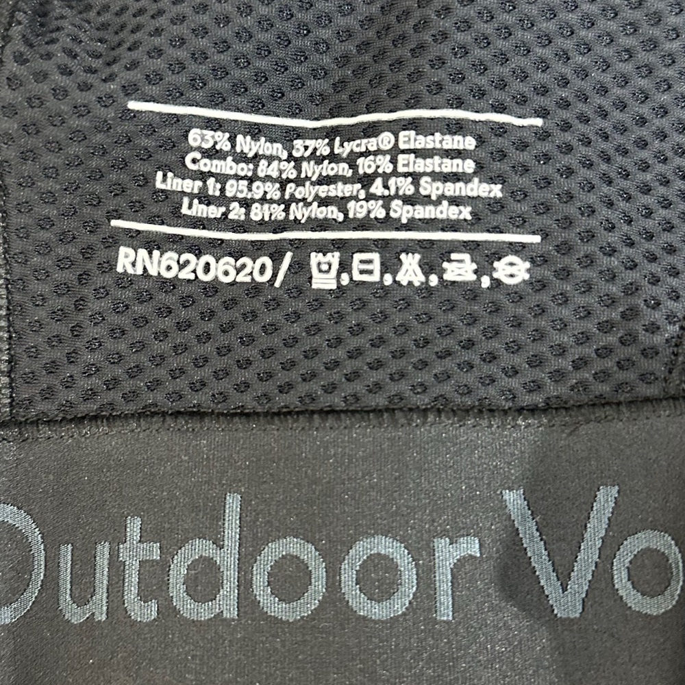 Outdoor Voices Powerhouse Dress in Black [4] - Picture 10 of 11